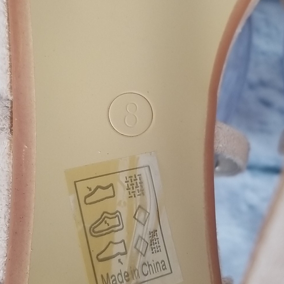 Cape Robbin Heels Sandals - Picture 10 of 12